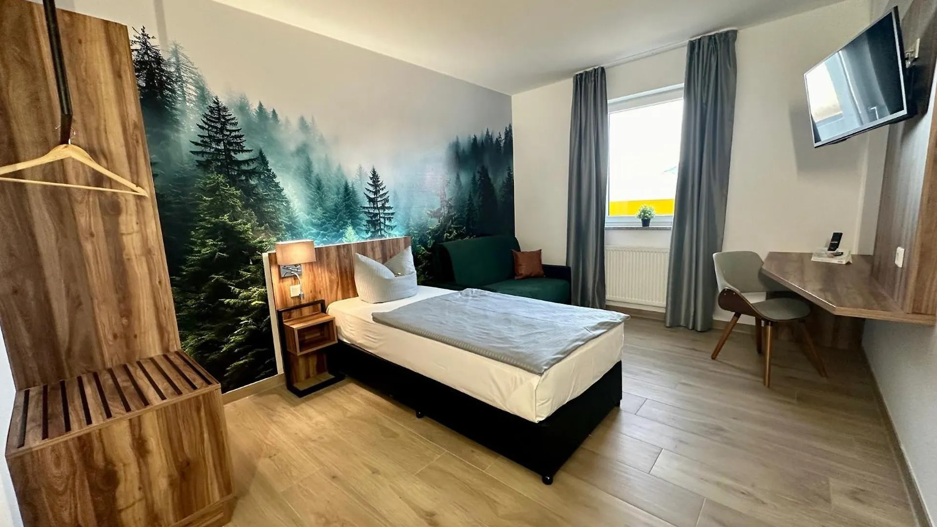 Hotel Asbach-Baumenheim 3*,